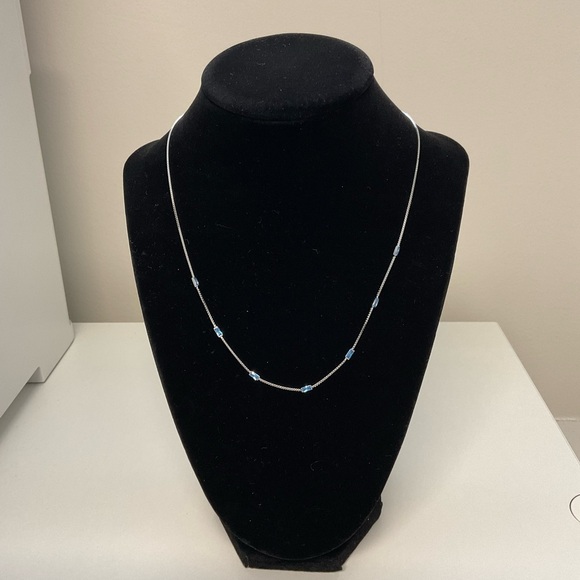 .925 Sterling Silver Necklace - Picture 1 of 1